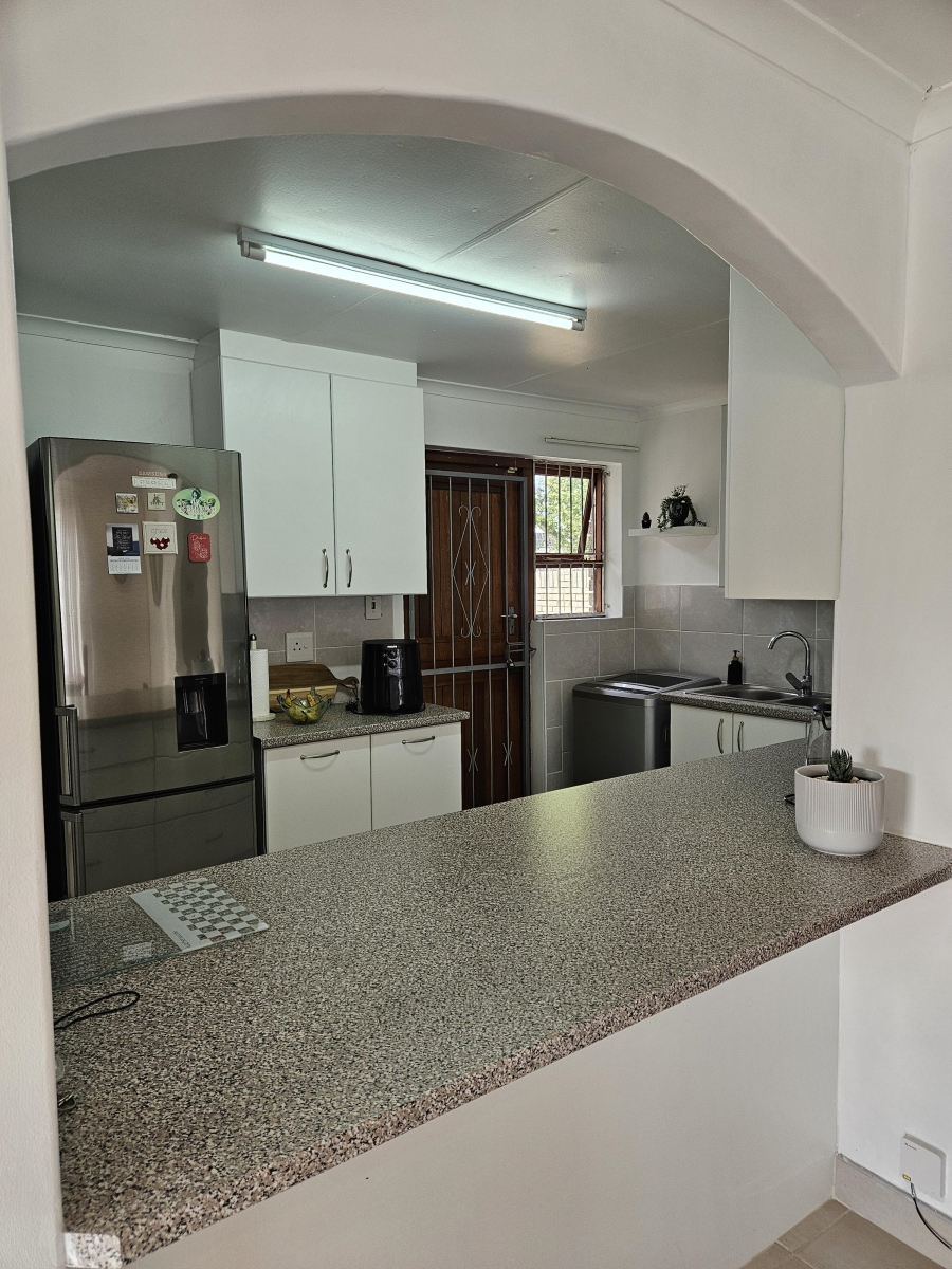 2 Bedroom Property for Sale in Broadwood Eastern Cape